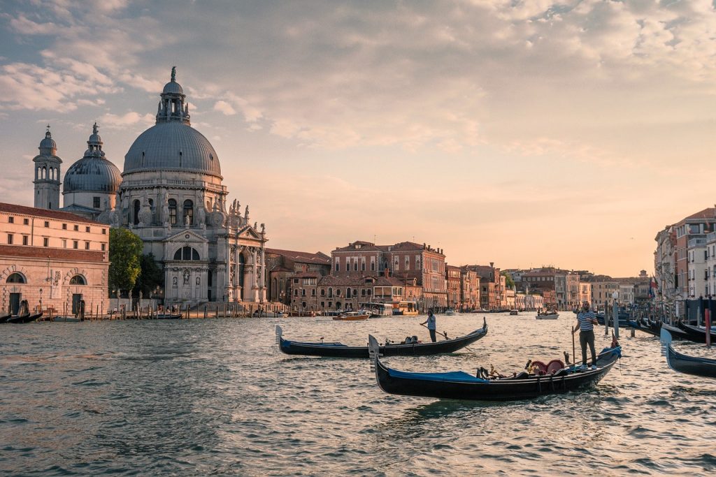 Queste sono cinque città in Italia che vale la pena visitare