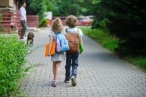 Θέλετε να συνοδεύσετε το παιδί την πρώτη μέρα στο σχολείο; – Δείτε τι άδεια δικαιούστε