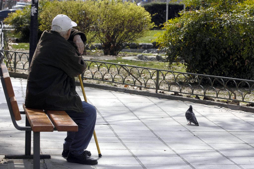 Συντάξεις: Βρέθηκε φόρμουλα για να σωθούν οι αυξήσεις