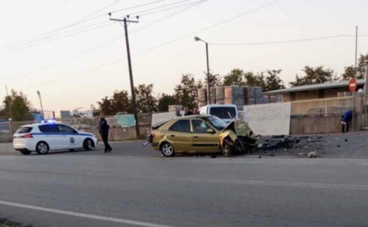 Αγρίνιο: Τέσσερις τραυματίες σε τροχαίο – Βίντεο ντοκουμέντο από τη μετωπική σύγκρουση