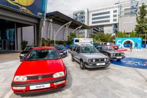 VW Golf: Το μοντέλο θρύλος κλείνει τα 50 και το γιόρτασε