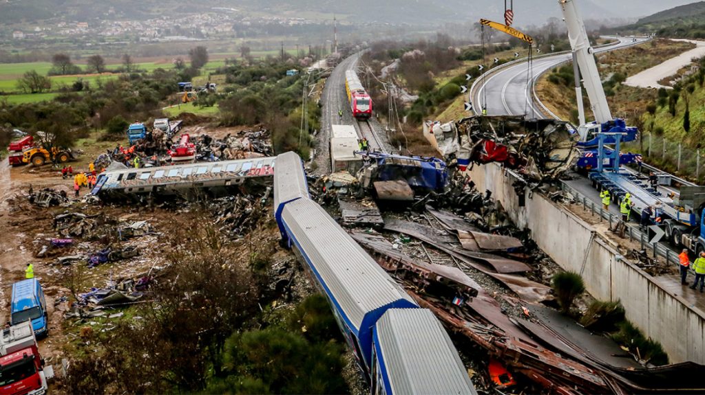 Τέμπη: Νέο βίντεο με την εμπορική αμαξοστοιχία – Καθυστερήσεις στην έρευνα