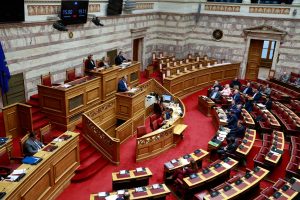 ΚΚΕ: Πρόταση νόμου για συλλογικές συμβάσεις εργασίας – Υπογραφές από 627 συνδικαλιστικές οργανώσεις