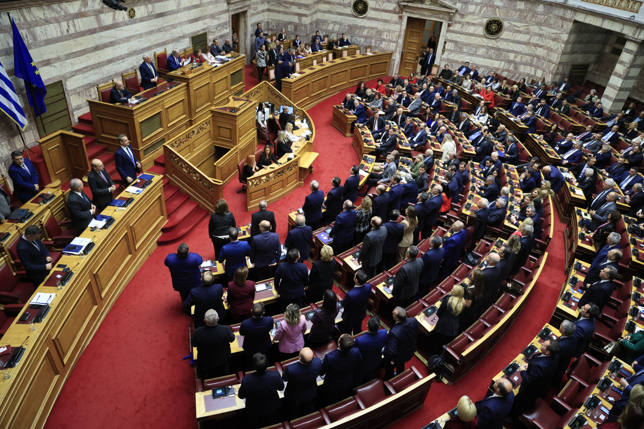 Κίνημα Δημοκρατίας: Η ψήφος των τριών Σπαρτιατών στον προϋπολογισμό δείχνει την ακροδεξιά στροφή της κυβέρνησης