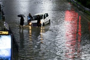 «Θα χρειαστούν 2 χρόνια για να λυθεί το πρόβλημα στην Ποσειδώνος» λέει ο δήμαρχος Αλίμου