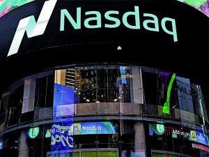 Ιστορικό ρεκόρ για τον Nasdaq