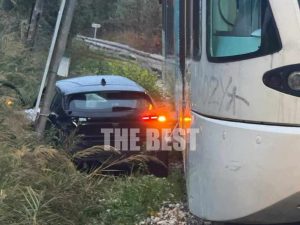 Πάτρα: Τι λέει η Hellenic Train για τη σύγκρουση Προαστιακού με ΙΧ